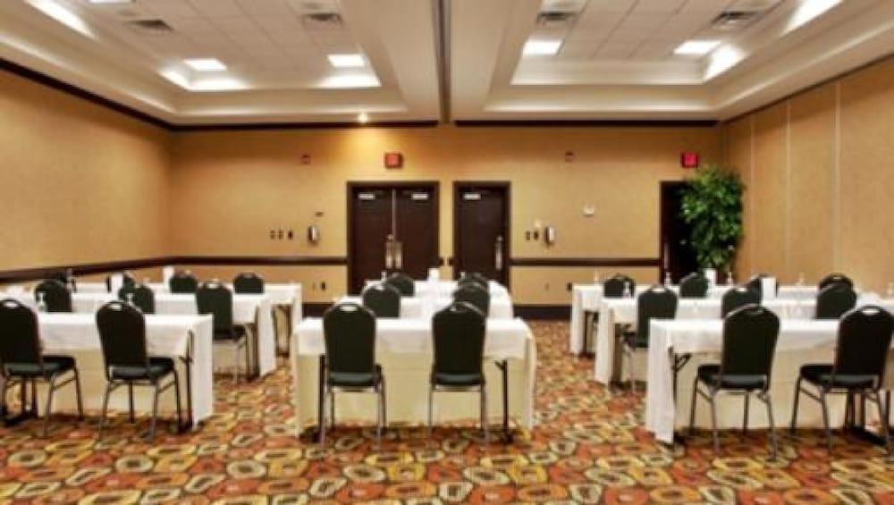 Delta Hotels By Marriott Columbia Northeast Bagian luar foto