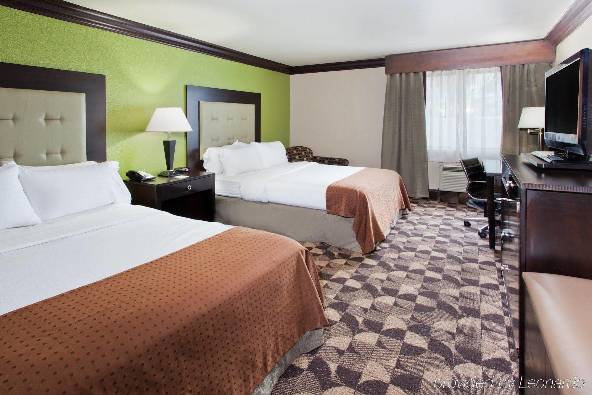 Delta Hotels By Marriott Columbia Northeast Bagian luar foto